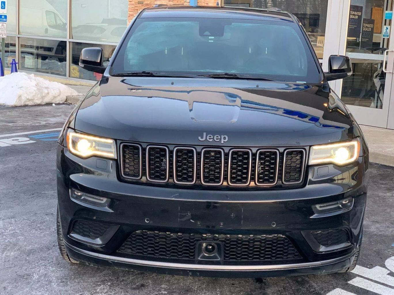 JEEP GRAND CHEROKEE 2018 1C4RJFCG5JC436956 image